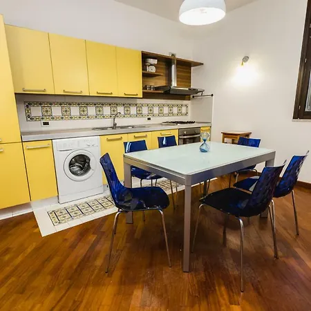 Holiday home Luminhouse Limone Mondello